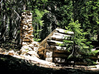 Hiking Miners Basin, Moab Utah - Image 8